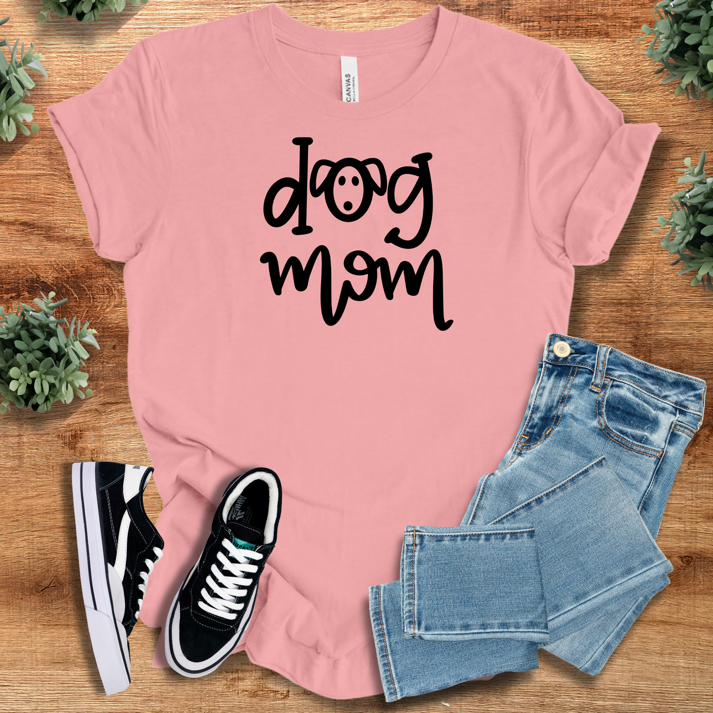 Dog Mom Tee