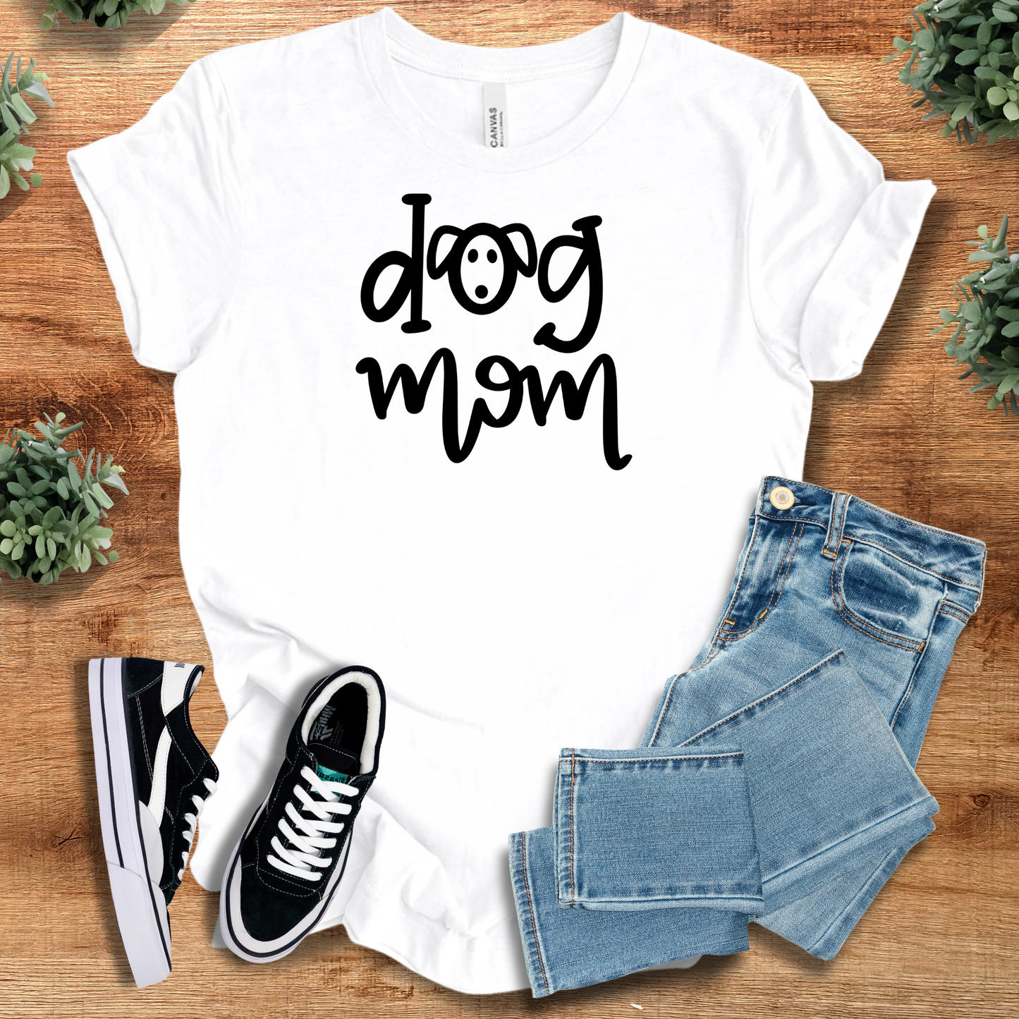 Dog Mom Tee