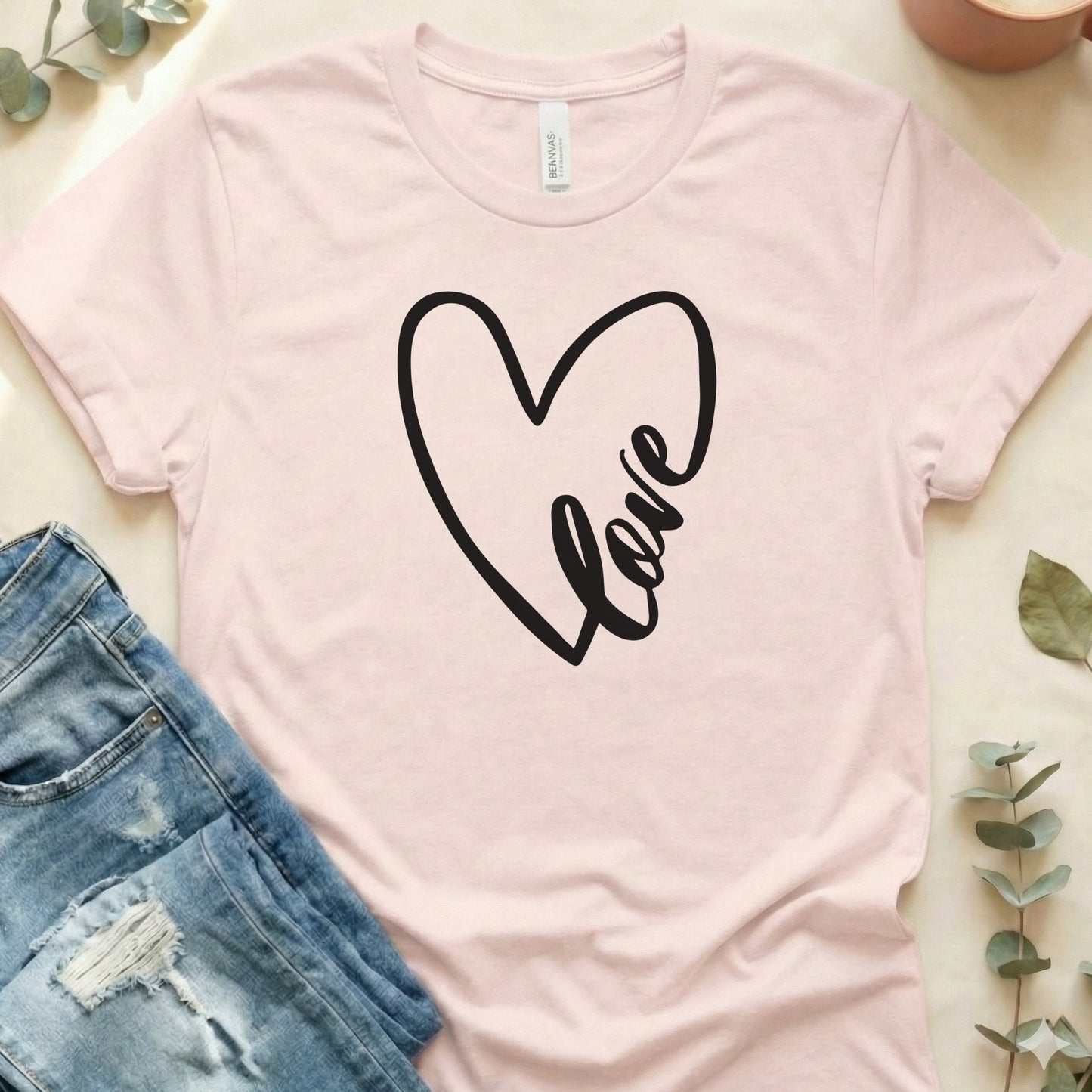 Love Heart Graphic Design T-shirt Top for Casual Wear