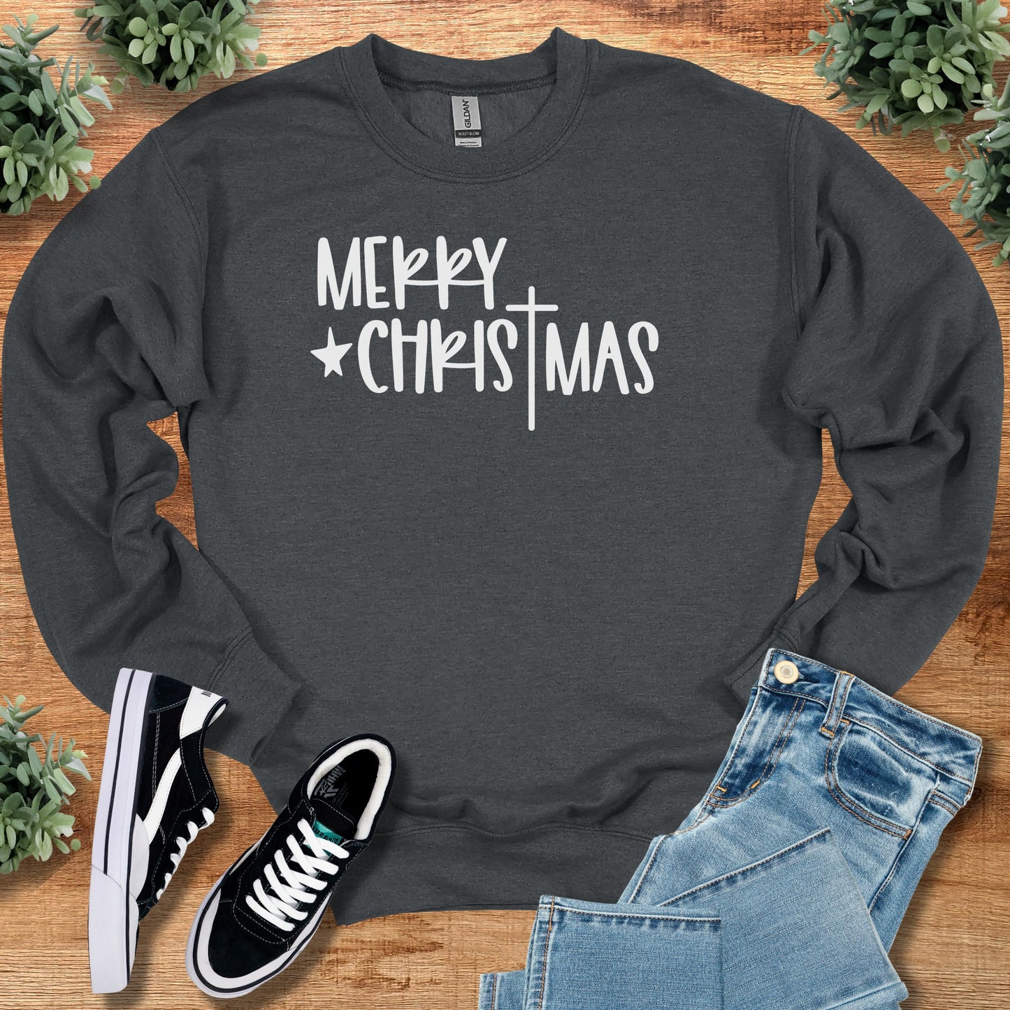 Christmas Sweatshirt - Cozy Winter Wear Embroidered Pullover With Classic Crew Neck